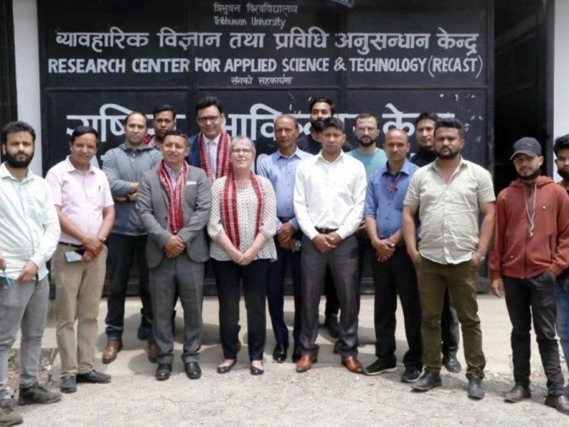 युनिभर्सिटी अफ सेन्ट्रल लकांशायरको समूह राष्ट्रिय आविष्कार केन्द्रमा